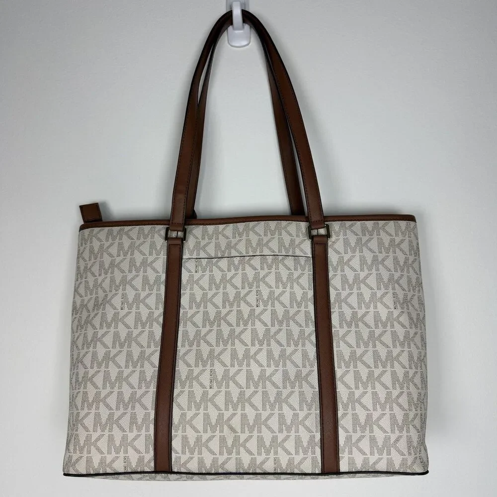 Michael Kors Tote Bag Womens Large Beige Logo Canvas Leather Trim Zip Gold Charm